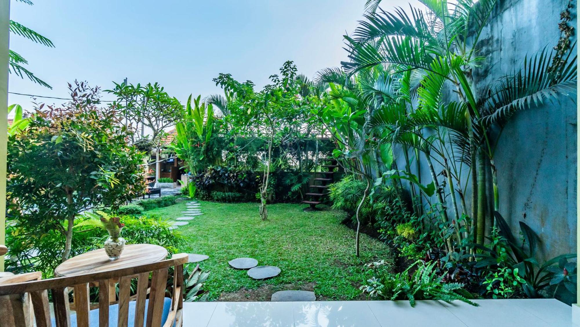 Jegeg Mas Bed & Breakfast Ubud  Exterior photo
